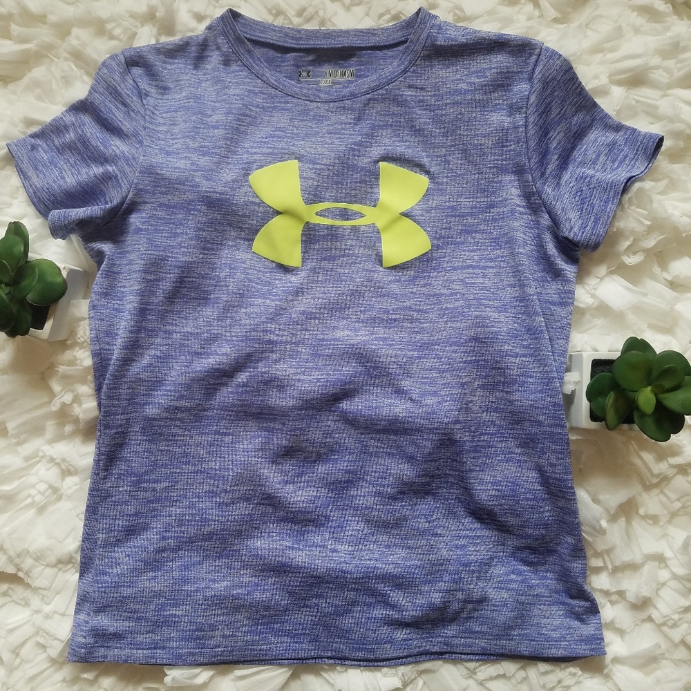 Girl's UnderArmour Youth M T-shirt